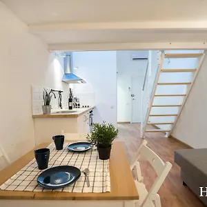 Hotelito Boutique Cinca , L'Hospitalet de Llobregat Spagna